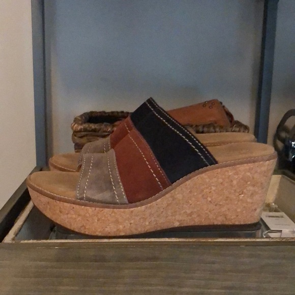 s-l400.jpg Platform suede sandals size 9. NWB